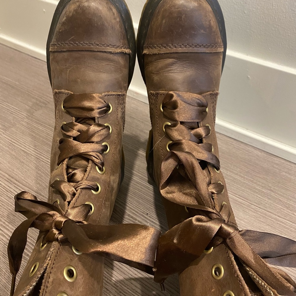Dr marten aimilita boot